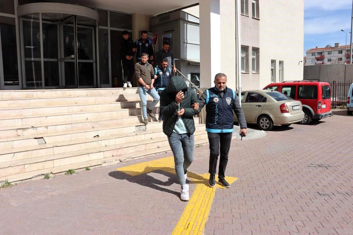 Kayseride sahte rumuz ve isimlerle oyun konsolu satışıyla dolandırıcılık