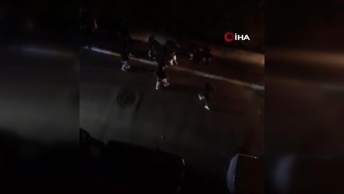 Pendik\'te kadına şiddet olayı: Vatandaşlar ezilmekten son anda kurtuldu