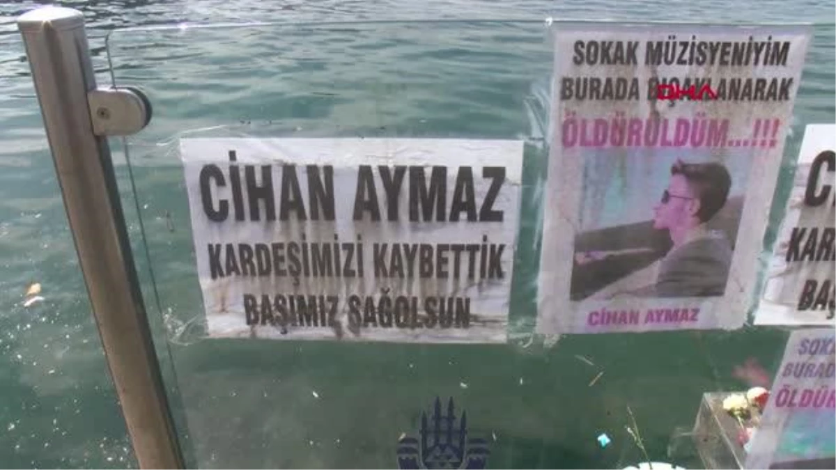 Kadıköy\'de Sokak Müzisyeni Bıçaklanarak Öldürüldü