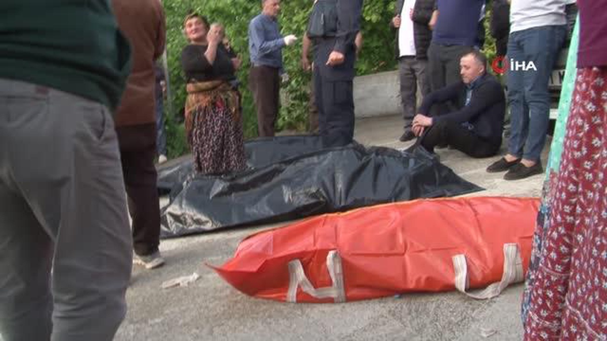 Trabzonda belediye otobüsü kaza yaptı: 4 ölü 21 yaralı