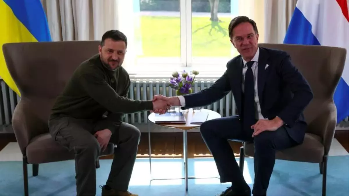 Apple\'dan Çin\'deki Covid kısıtlamaları sonrası açıklama: Müşterilerimizin yeni iPhone\'lara ulaşmaları uzun sürecek