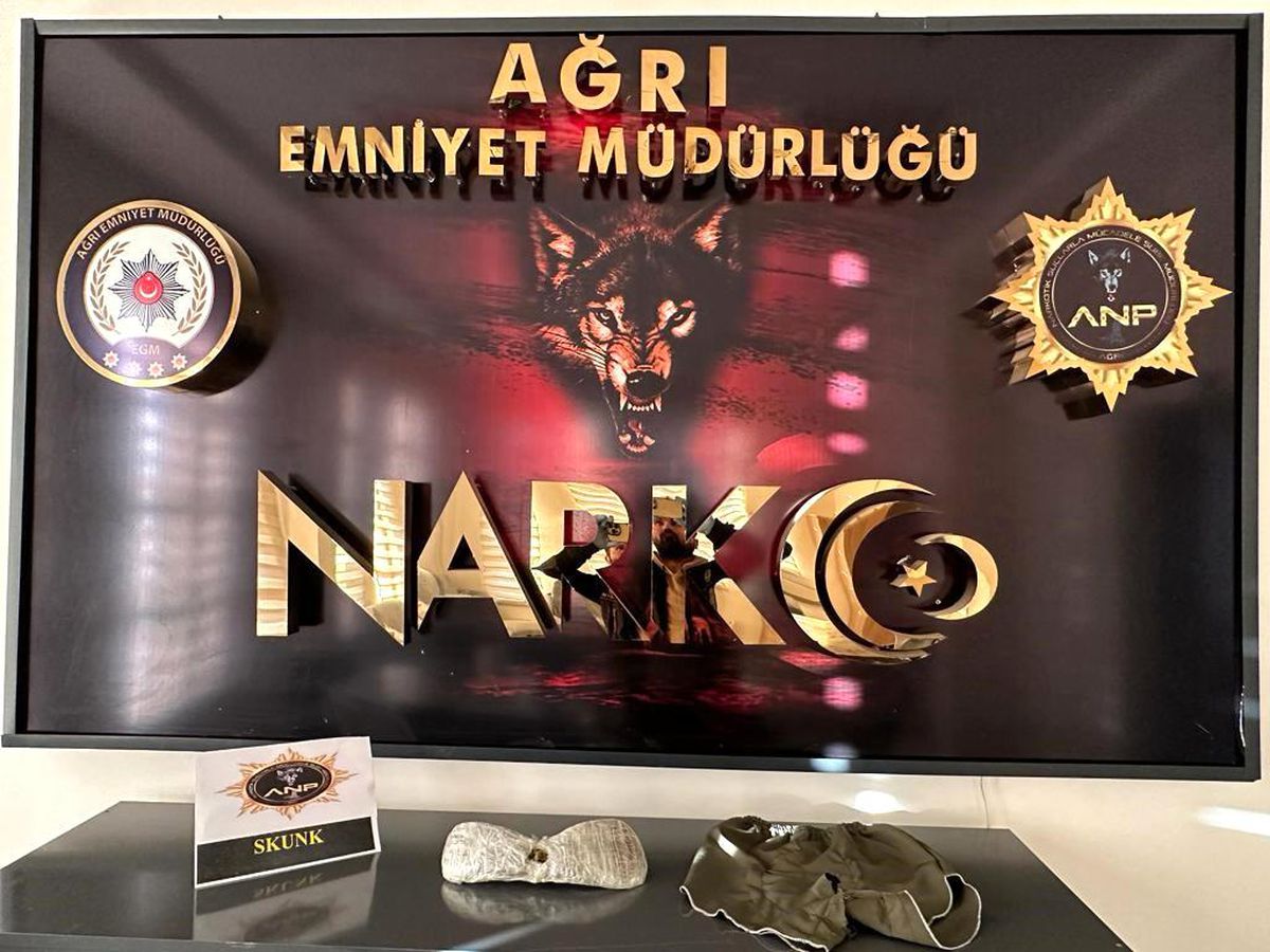 Ağrı\'da Uyuşturucu Operasyonu: 640 Gram Metamfetamin ve 375 Gram Skunk Ele Geçirildi
