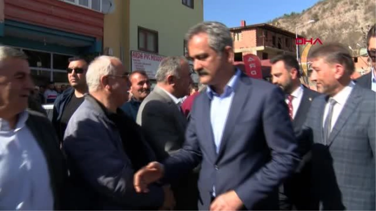 Milli Eğitim Bakanı Mahmut Özer, seçim çalışmalarını Mesudiye ilçesinde sürdürdü