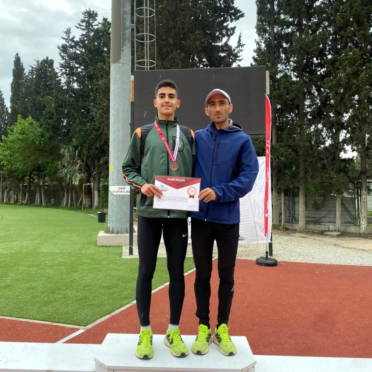 Elazığlı Sporcu Utku Doğan Atletizm Türkiye Şampiyonasında Bronz Madalya Kazandı