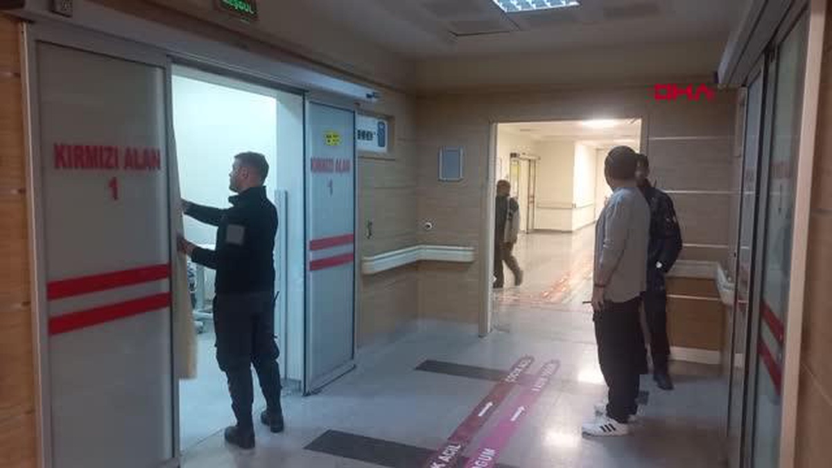 KARAMAN\'da eski erkek arkadaşının yeni sevgilisiyle tartışan genç kız bıçaklandı