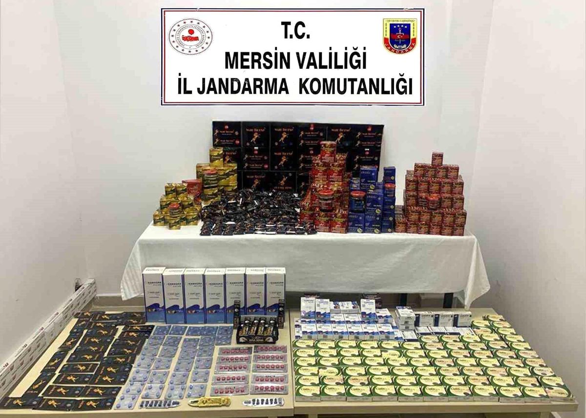 Mersin\'de Uyuşturucu Operasyonu: 4 Şüpheli Yakalandı