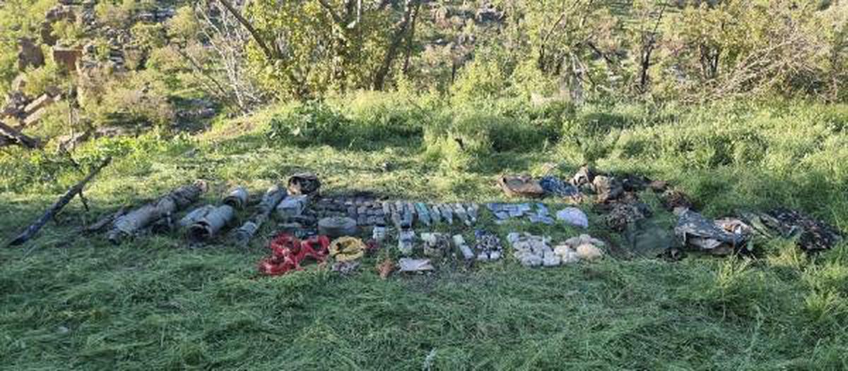 MSB: Teröristlere ait çok sayıda silah ve mühimmat ele geçirildi