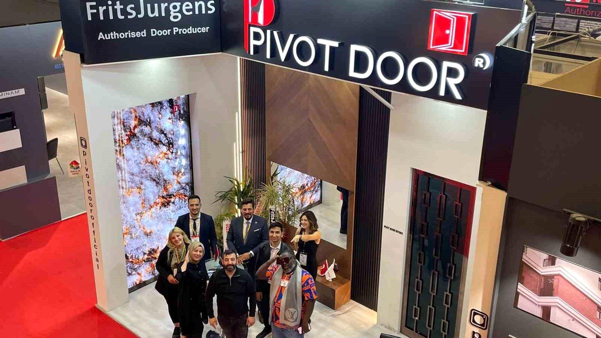 Pivot Door, Yapı Fuarında Yapay Zekaya Sahip Kapı Sistemleriyle Yoğun İlgi Gördü