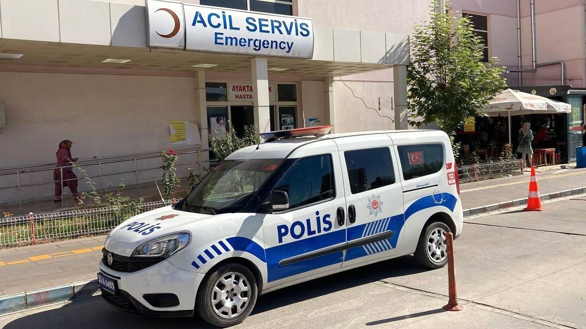 Mersin\'de iş yeri bekçisi tarafından vurulan kişi hayatını kaybetti
