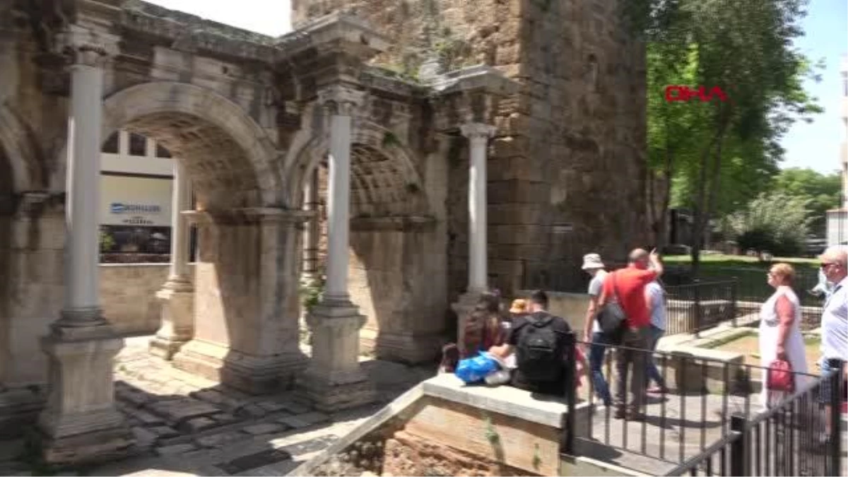 Antalya\'s historic Hadrianus Gate covered in weeds