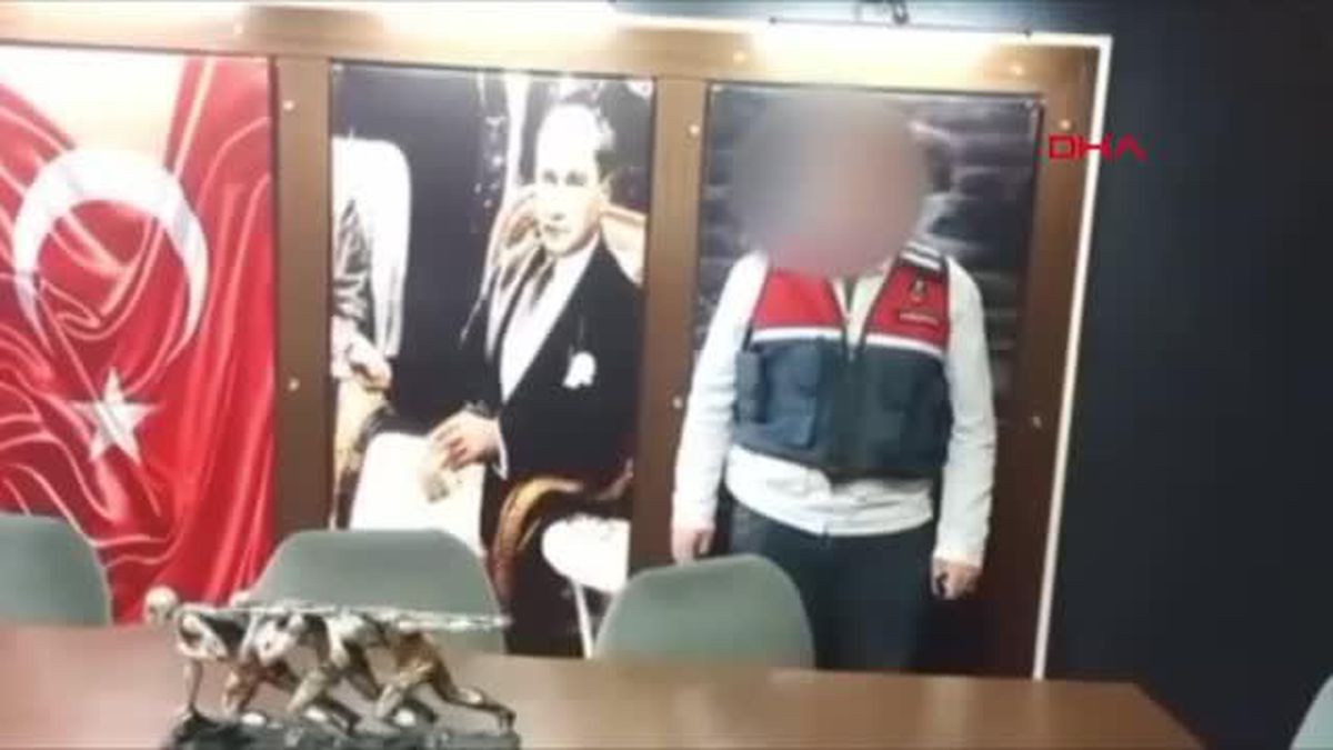 İzmir\'de Jandarma Operasyonu: 152 Kişi Kumar Oynarken Yakalandı