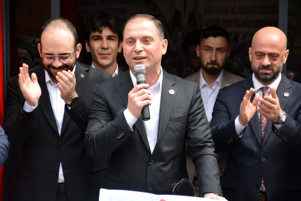 Büyük Birlik Partisi Gebze ilçe Başkanlığı görkemli törenle açıldı
