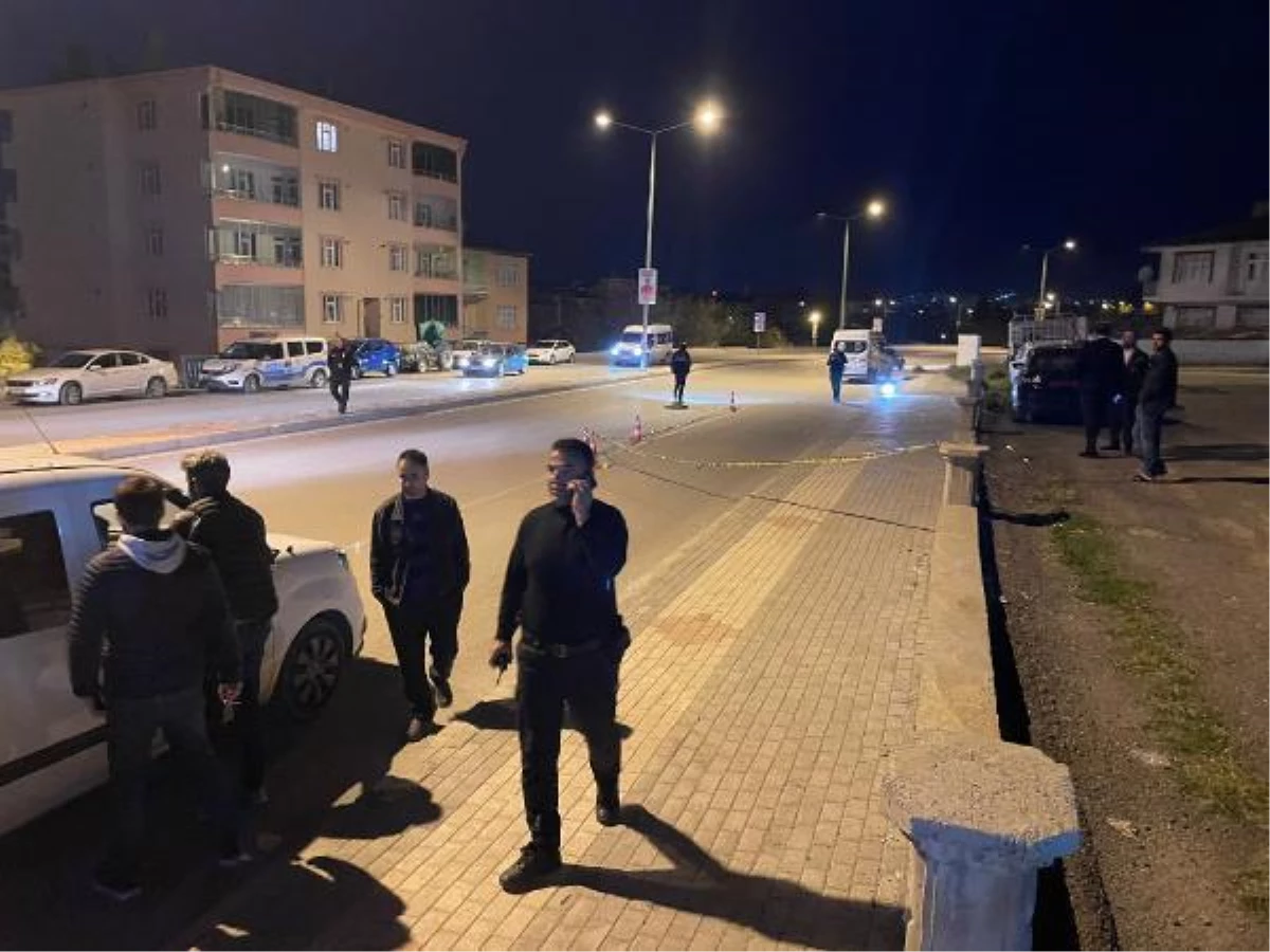 CHP İl Başkanının Aracına Ateş Açan Şüpheliler Yakalandı