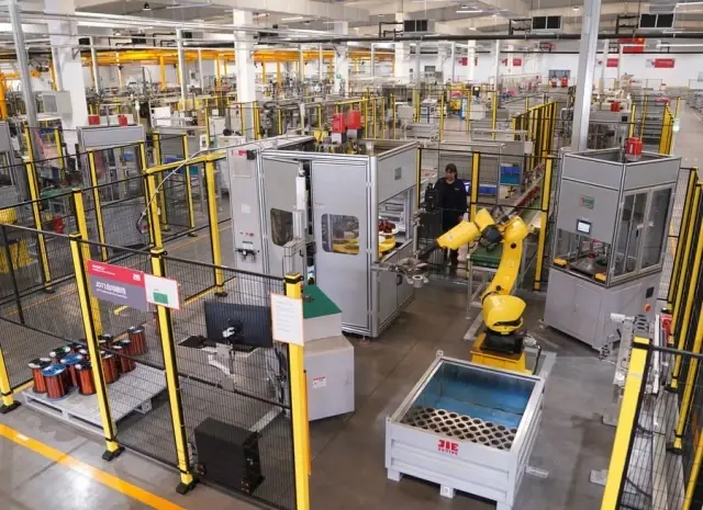 Çin Devlet Konseyi, İleri Düzey İmalat Kümelerinin Gelişimini Hızlandırmanın Önemini Vurguladı Çin Devlet Konseyi, İleri Düzey İmalat Kümelerinin Gelişimini Hızlandırmanın Önemini Vurguladı