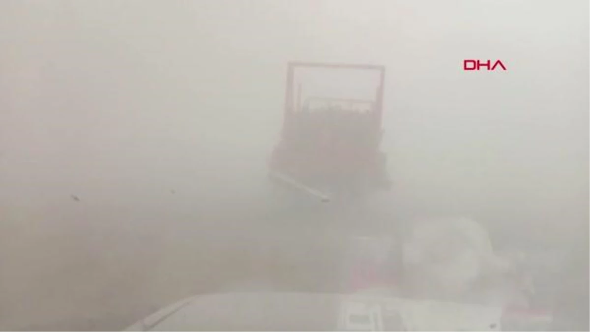 Konya\'da Kum Fırtınası Etkili Oldu