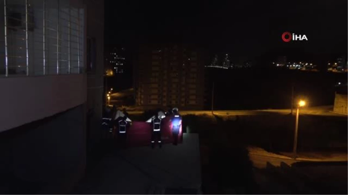 Mardinde 17 katlı binaya çıkan genci polis ikna etti