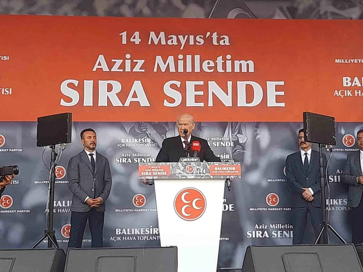 MHP Genel Başkanı Devlet Bahçeli Balıkesir\'de Halka Hitap Etti