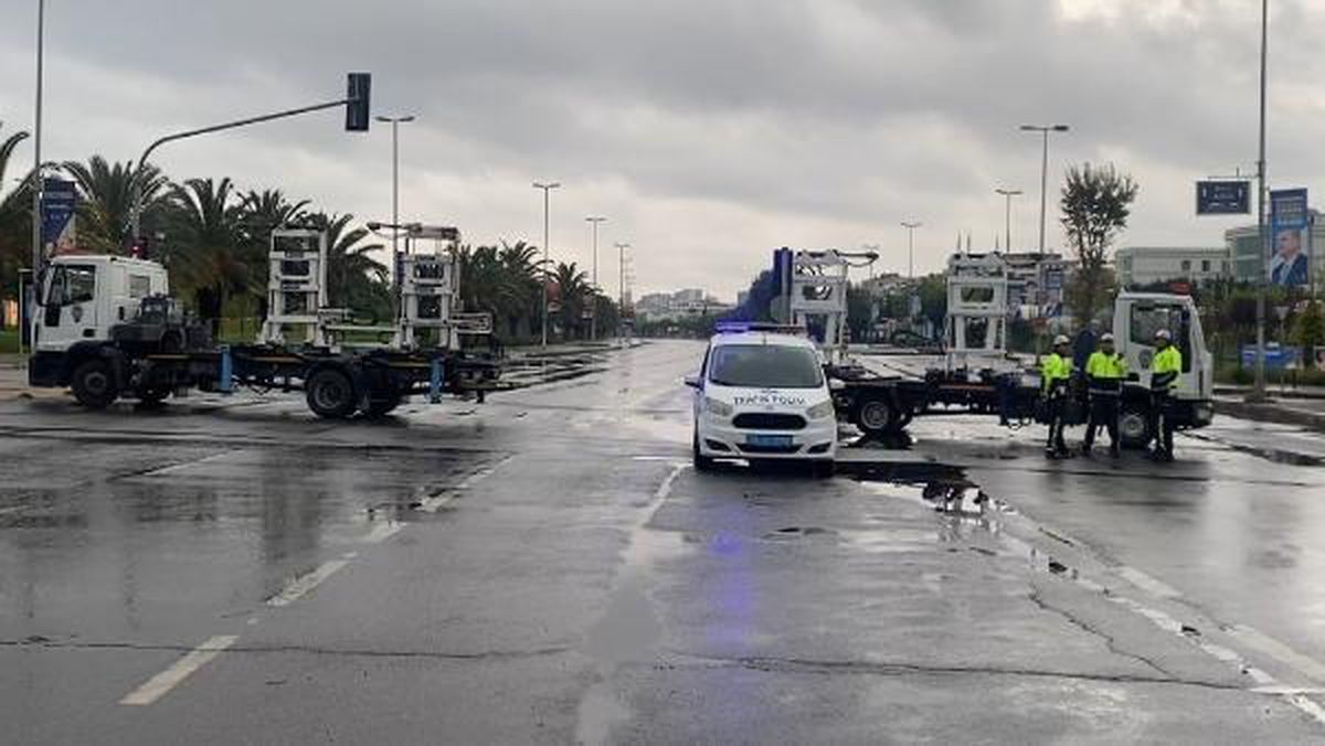 Kılıçdaroğlu\'nun İstanbul mitingi için yollar trafiğe kapatıldı
