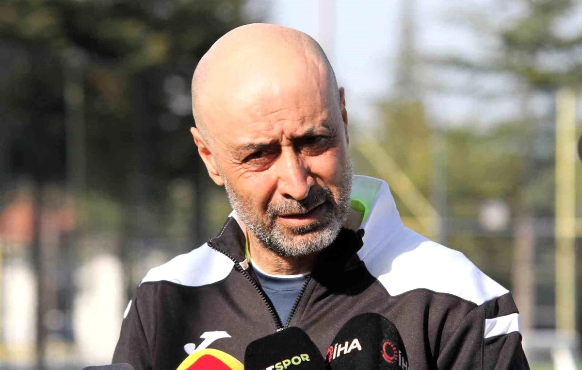 Ankaragücü Teknik Direktörü Tolunay Kafkas: Bu takım özlediğiniz futbolu oynayacak