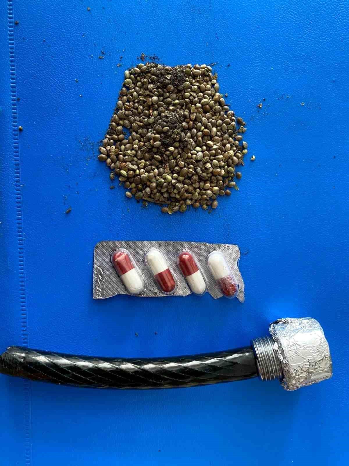 Aydın\'da Yapılan Yol Denetiminde Uyuşturucu Madde Ele Geçirildi