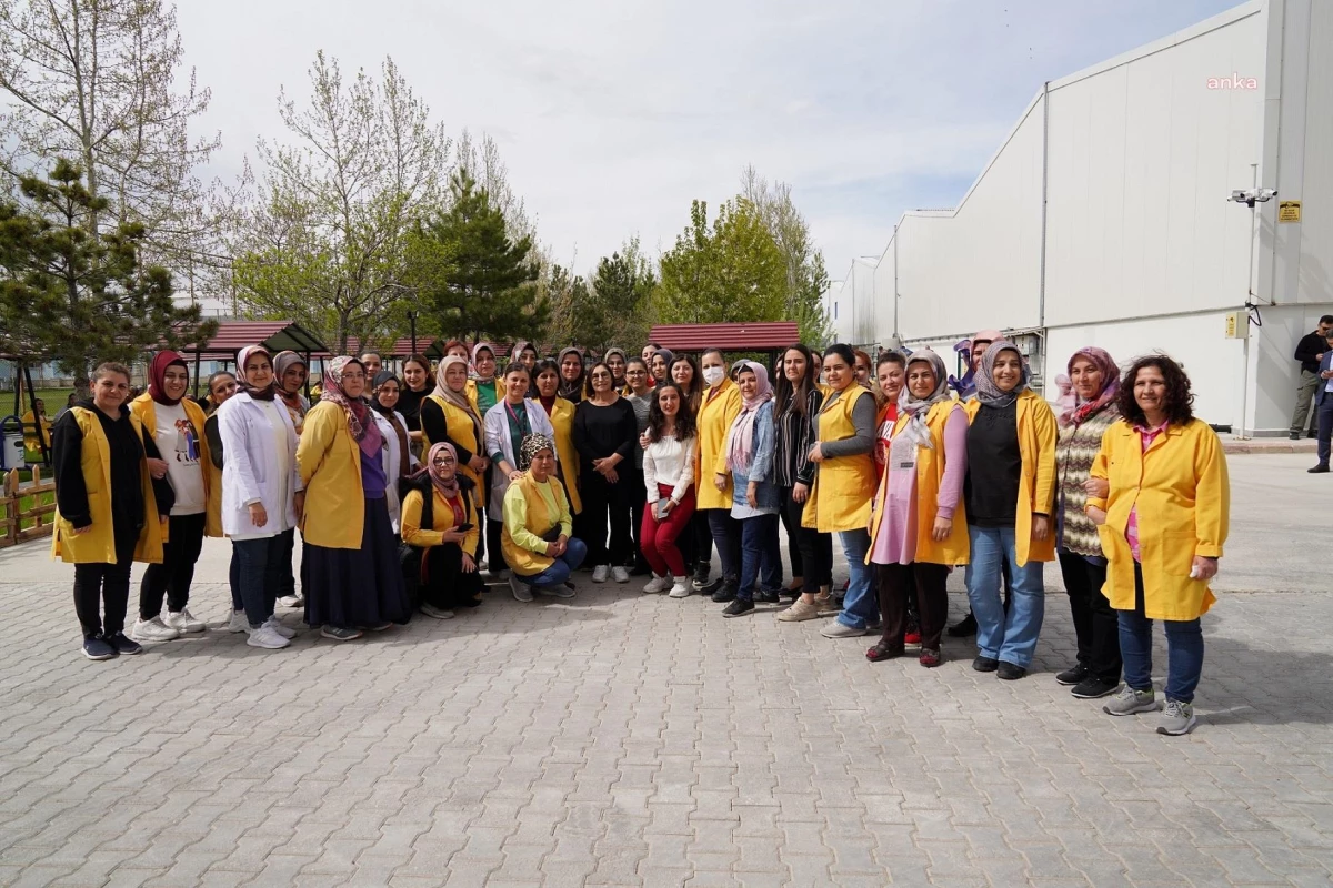 \'Türkiye Beslenme Saati\' projesi Konya ve Antalya\'da tanıtıldı