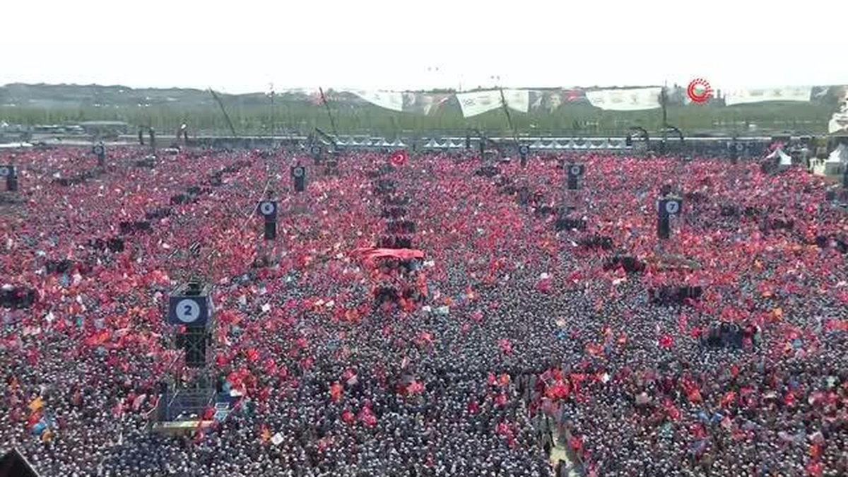 Cumhurbaşkanı Erdoğan: 14 Mayısta birilerini emekliye sevk edeceğiz
