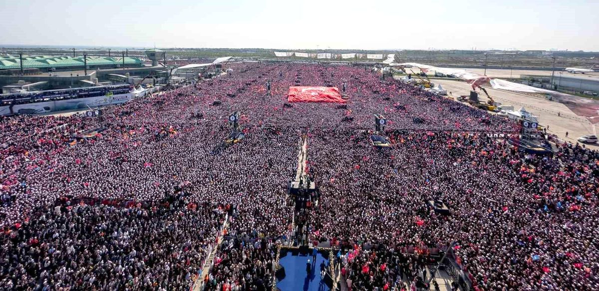 Cumhurbaşkanı Erdoğan: "Resmi rakam mitinge katılım 1 milyon 700 bin"