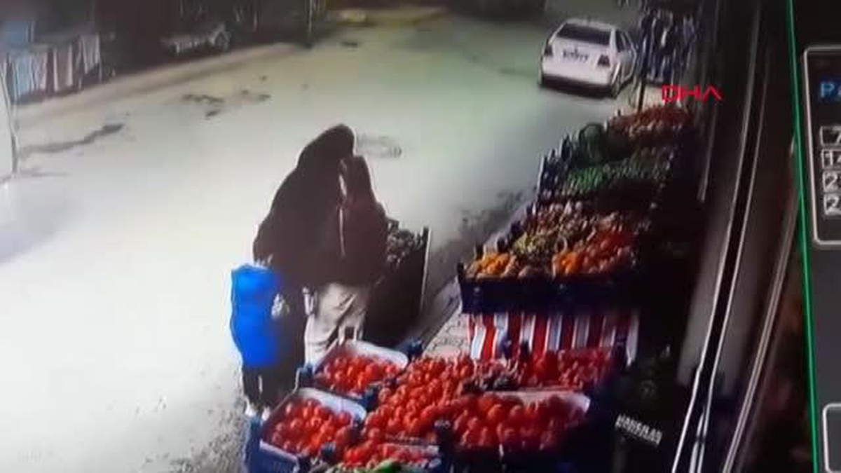 Kadınlar Markette Darbedildi