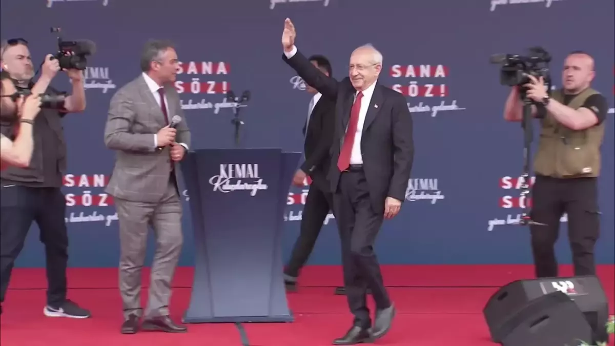 Kemal Kılıçdaroğlu, Kırşehir\'de: "Orta Anadolu\'yu Demir Yolları ile Mersin ve İskenderun Limanı ve Karadeniz\'e Bağlayacağız. Buradaki Fabrikalar...