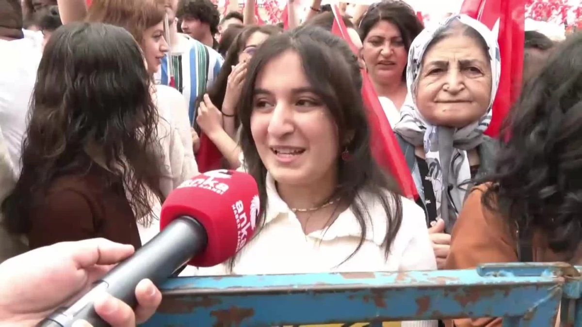 Kılıçdaroğlu\'nun Kırşehir mitinginde yurttaşlar desteklerini dile getirdi