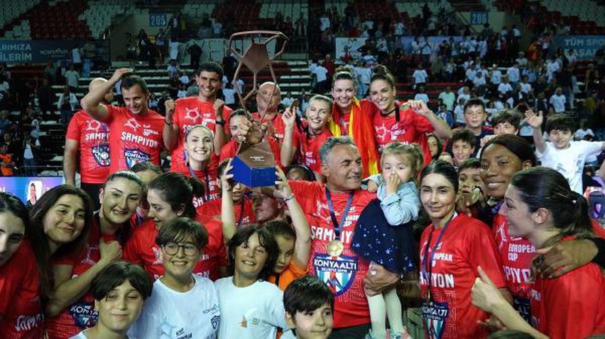 Konyaaltı Belediyespor Kadın Hentbol Takımı Avrupa Kupası\'nı kazandı