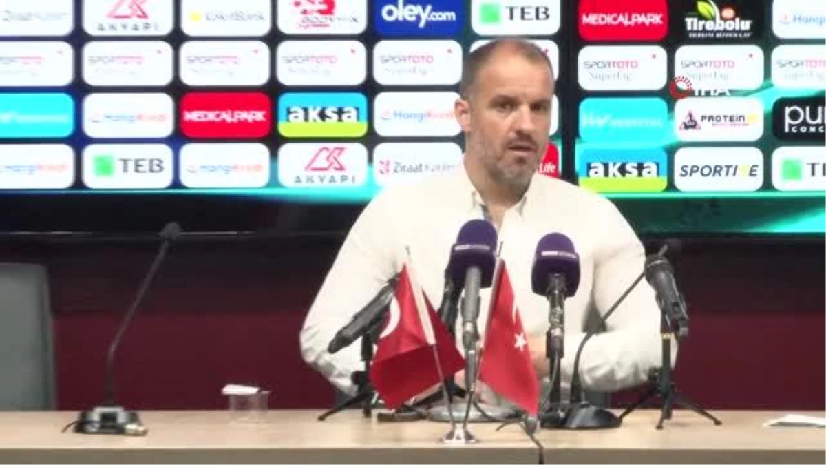 Ümraniyespor Teknik Direktörü Mustafa Er: Son topa kadar mücadele edeceğiz