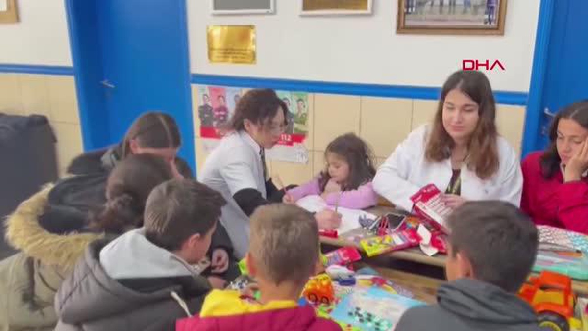 BUÜ Tıp Fakültesi öğrencileri kırsal alanda sahra hastanesi kurdu