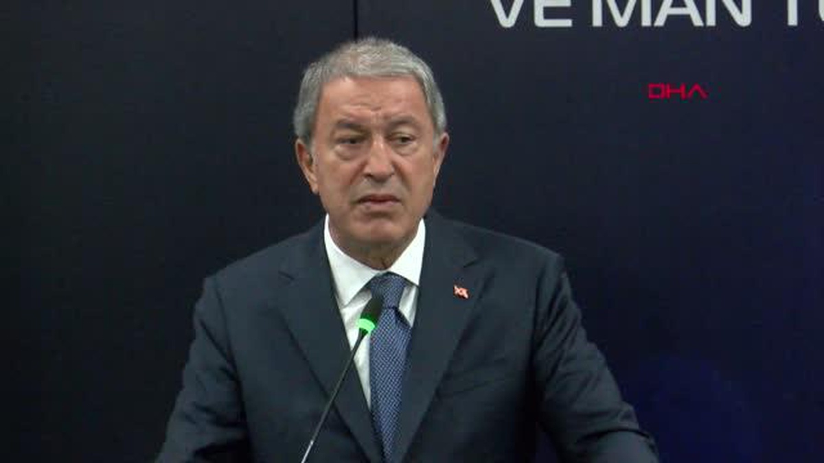 BAKAN AKAR: ELEKTRİKLİ ARAÇLARIN GELİŞTİRİLMESİ İÇİN BATARYA ÇALIŞMALARINA BÜYÜK YATIRIM YAPILIYOR