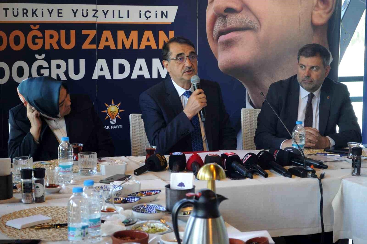 Bakan Dönmez: Türkiye bor stratejisinde değişikliğe gitti