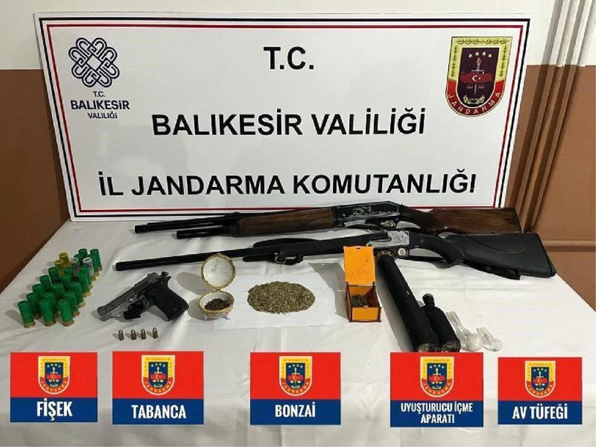 Balıkesir\'de Silah ve Uyuşturucu Operasyonu: 7 Gözaltı