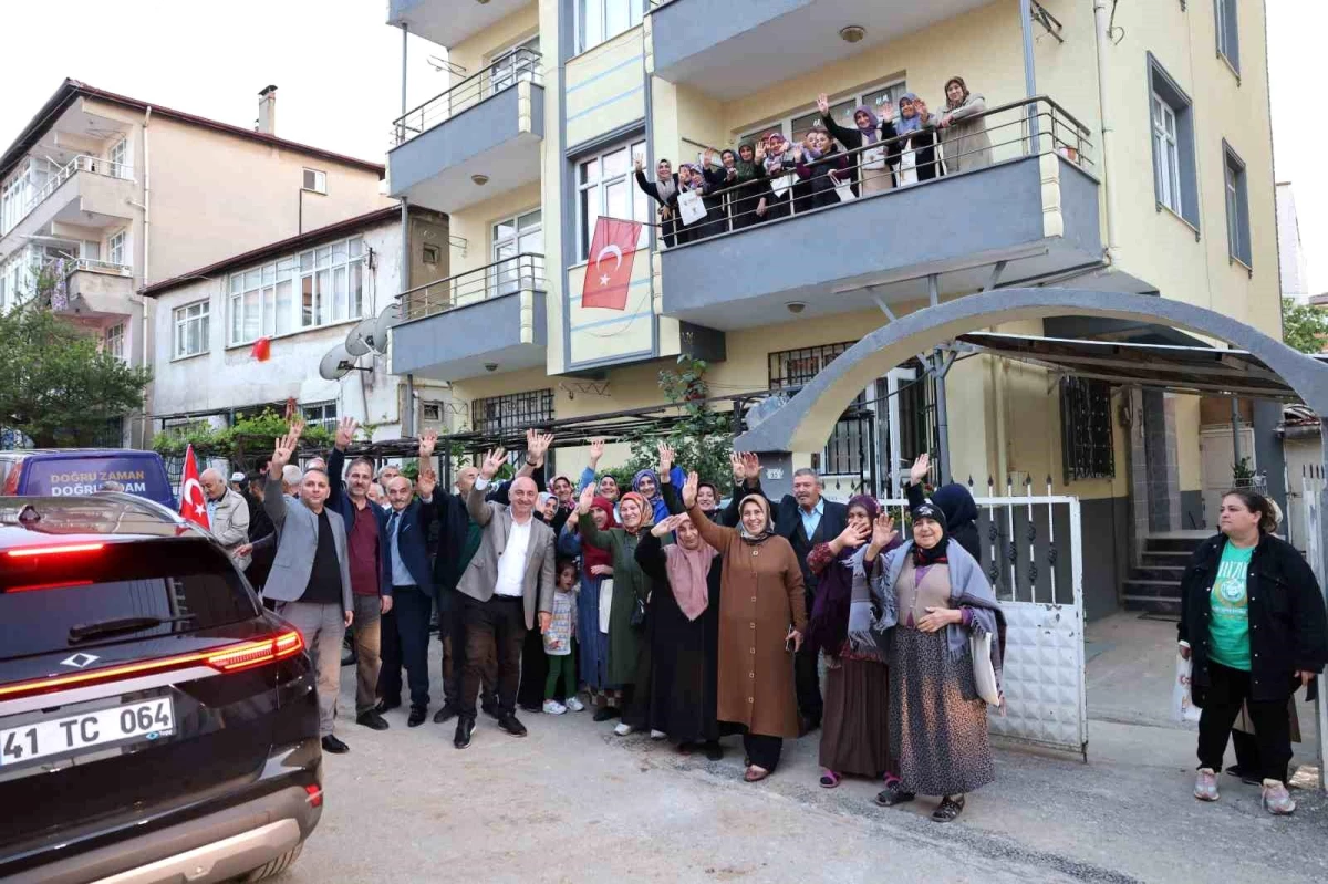 Darıca Belediye Başkanı Muzaffer Bıyık, seçim öncesi vatandaşlarla buluşuyor