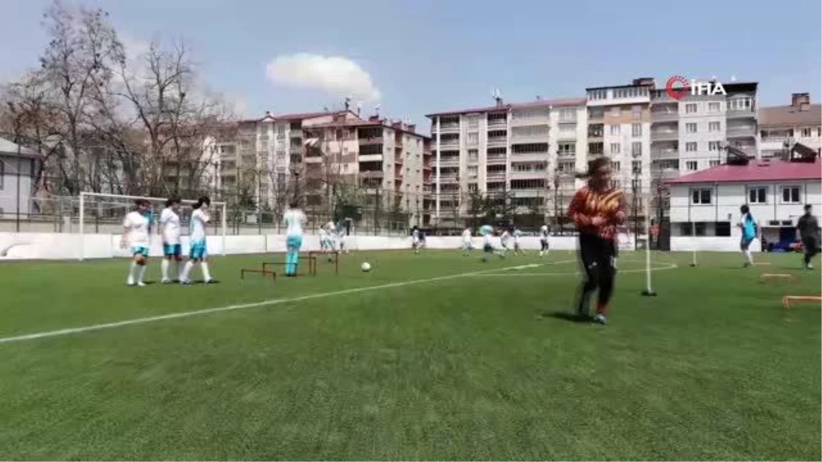 Bitlis Kadın Futbol Takımının hedefi Süper Lig