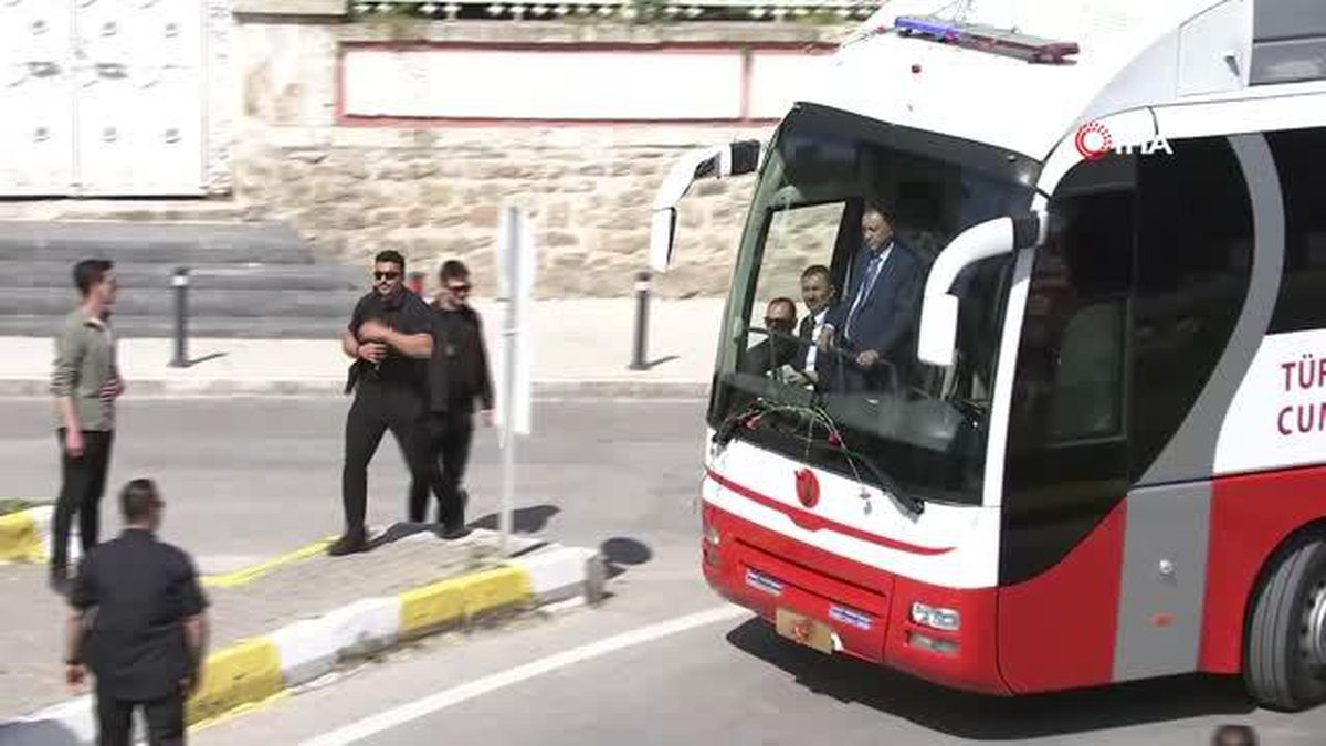 Erdoğan: Bakanlık sözü verilenlere, cezaevlerini boşaltma sözü verilenlere dikkat