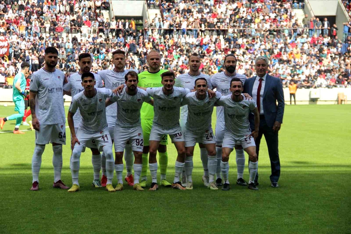 ES Elazığspor Yeni Stadında İlk Maçında Yenildi