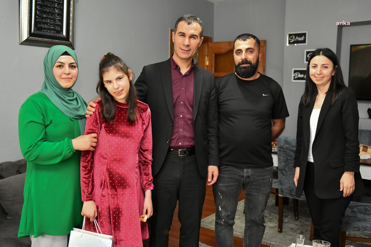 Esenyurt Belediyesi, Kedi Miyavlaması Sendromu hastası çocuğa destek verdi