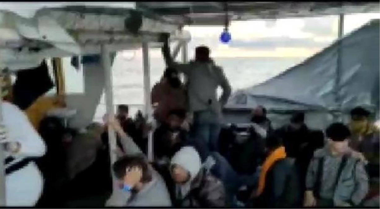 Jandarma, MİT ve Sahil Güvenlik ekipleri kaçak göçmen operasyonu düzenledi