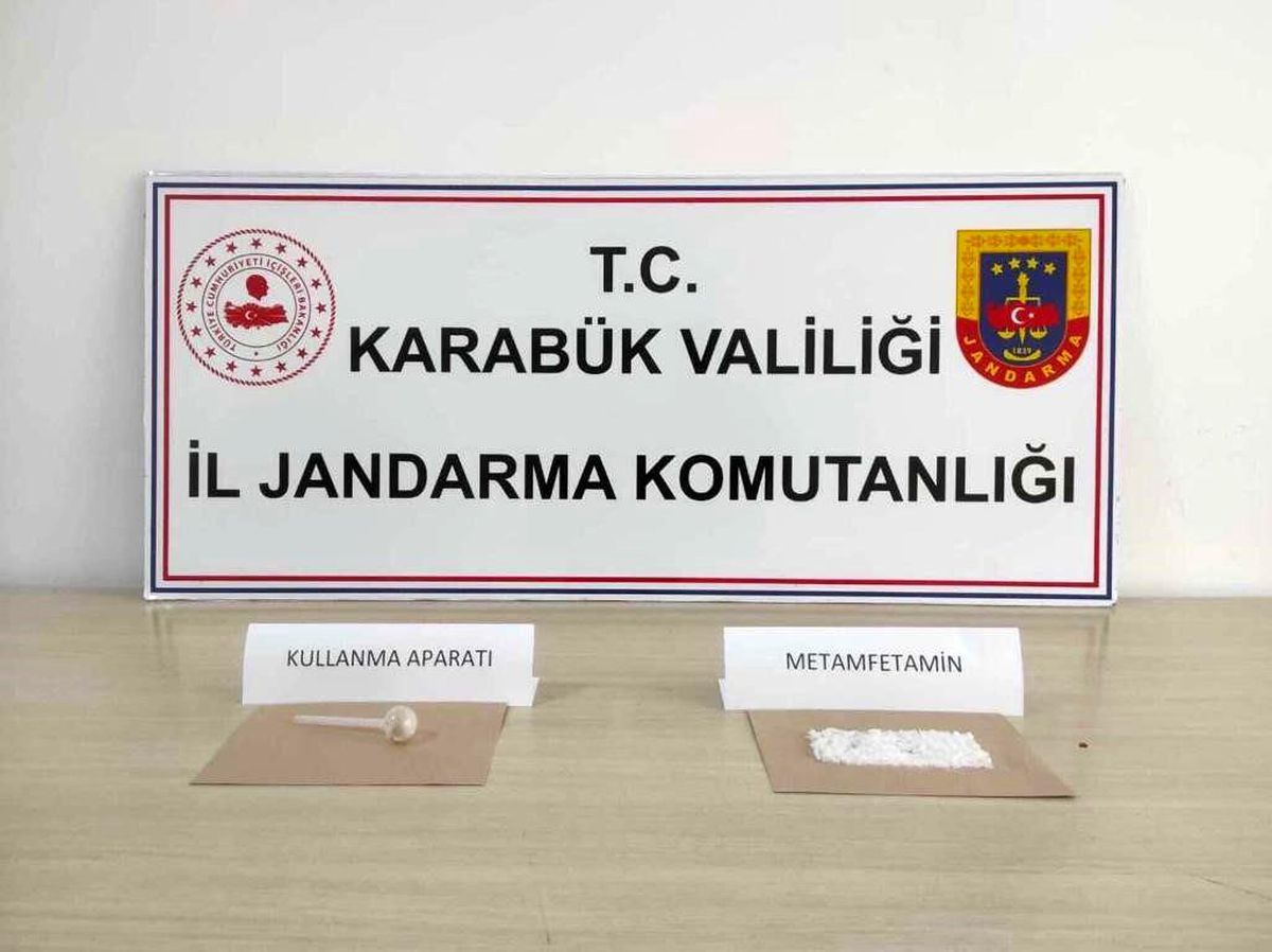Karabük\'te Uyuşturucu Operasyonu: 3 Gözaltı