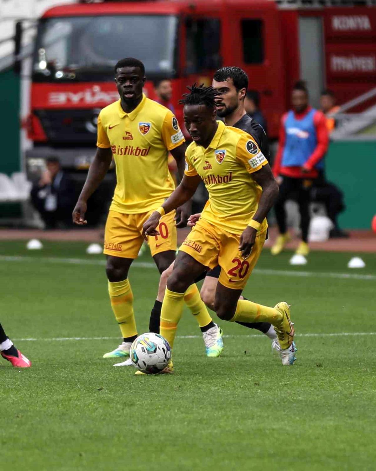 Yukatel Kayserispor Konyaspor ile 2-2 berabere kaldı
