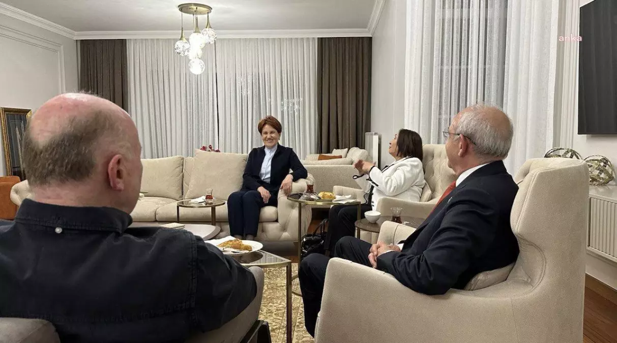 Kılıçdaroğlu ve Akşener Aileleri Buluştu