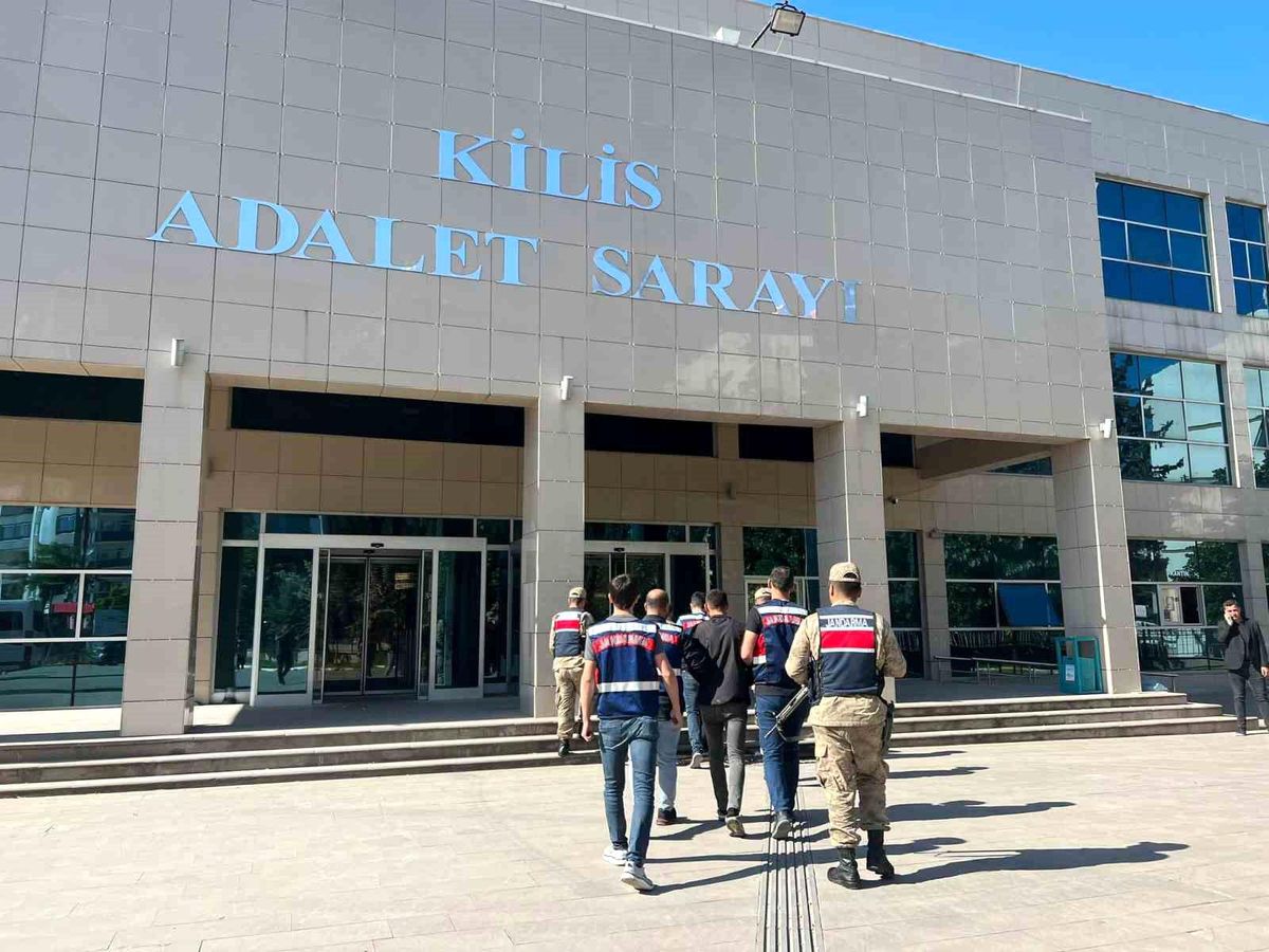 Kilis merkezli Antalya ve Denizlide DEAŞ operasyonu: 2 zanlı tutuklandı