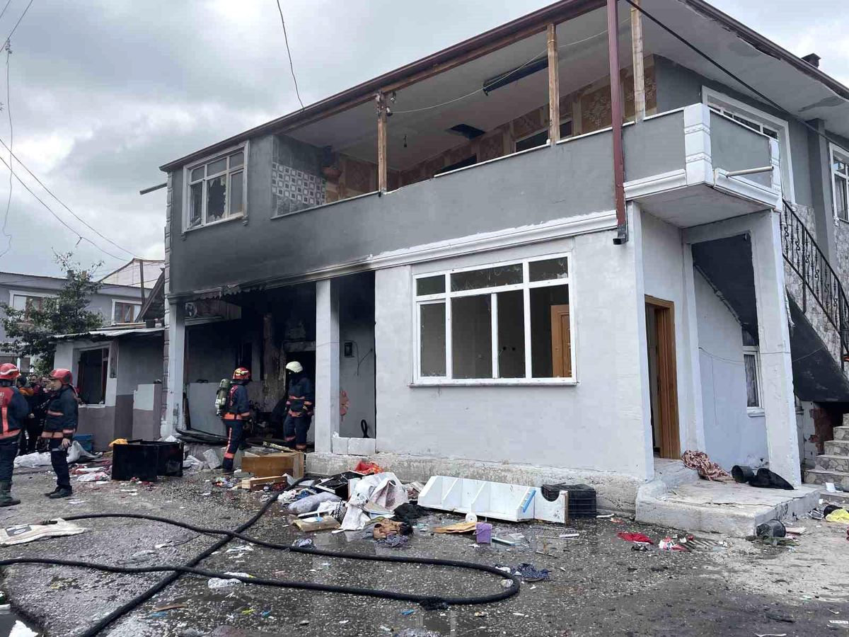Sakarya\'da çıkan yangın silahlı kavganın intikamı mı?