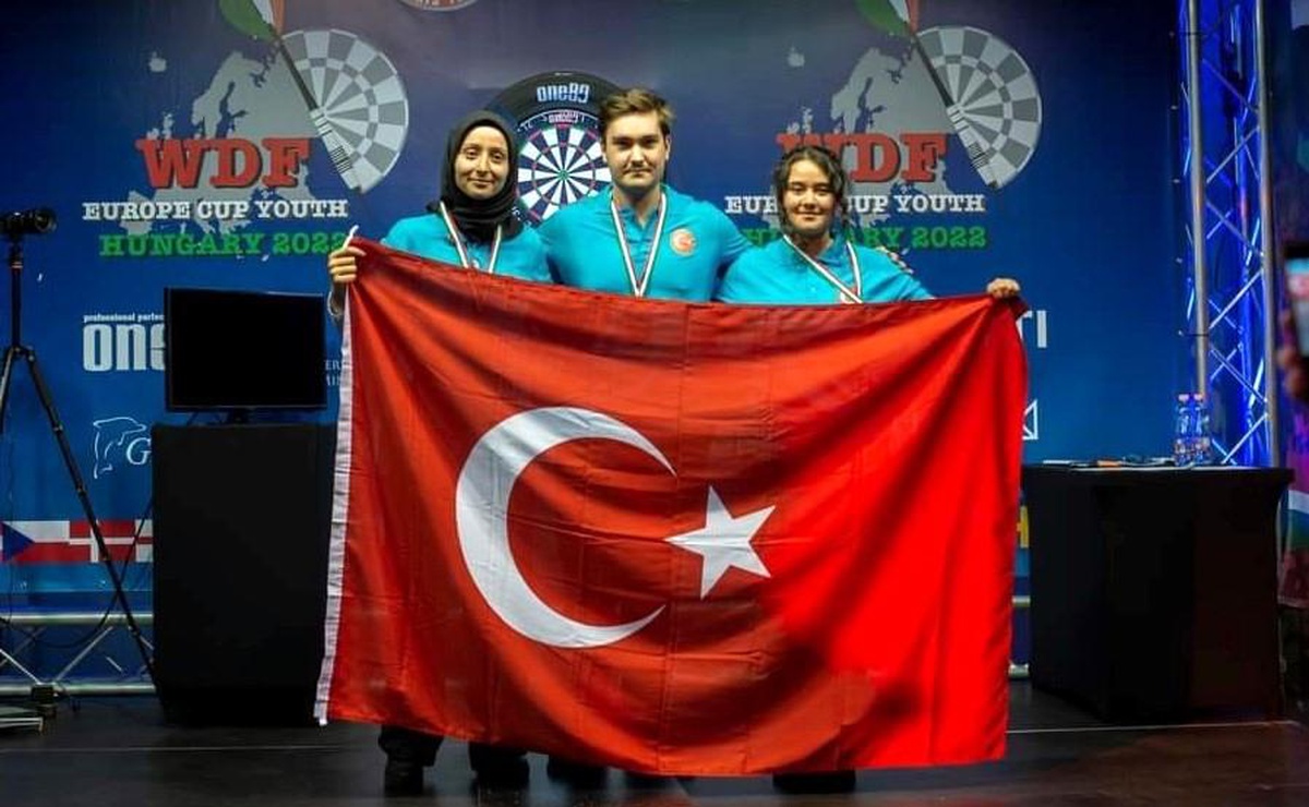 Pamukkale Belediyespor Dart Takımı Milli Takım ile İspanya\'ya Gidiyor