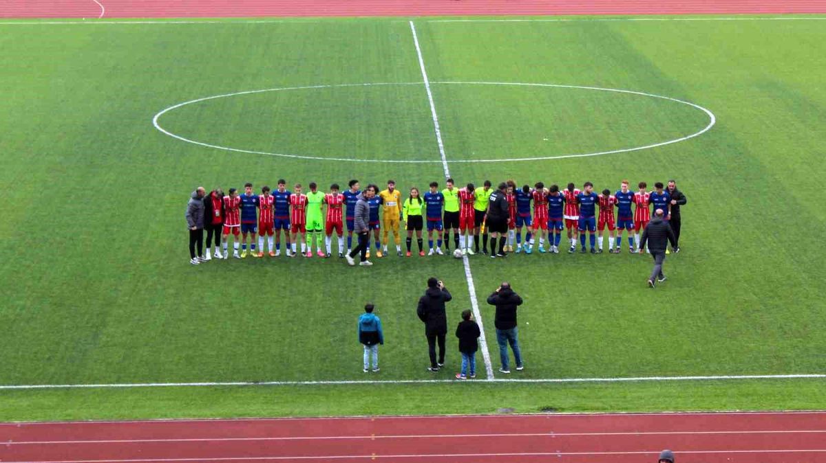 Samsun Büyükşehir Belediyesi U-18 Futbol Takımı Şampiyon Oldu