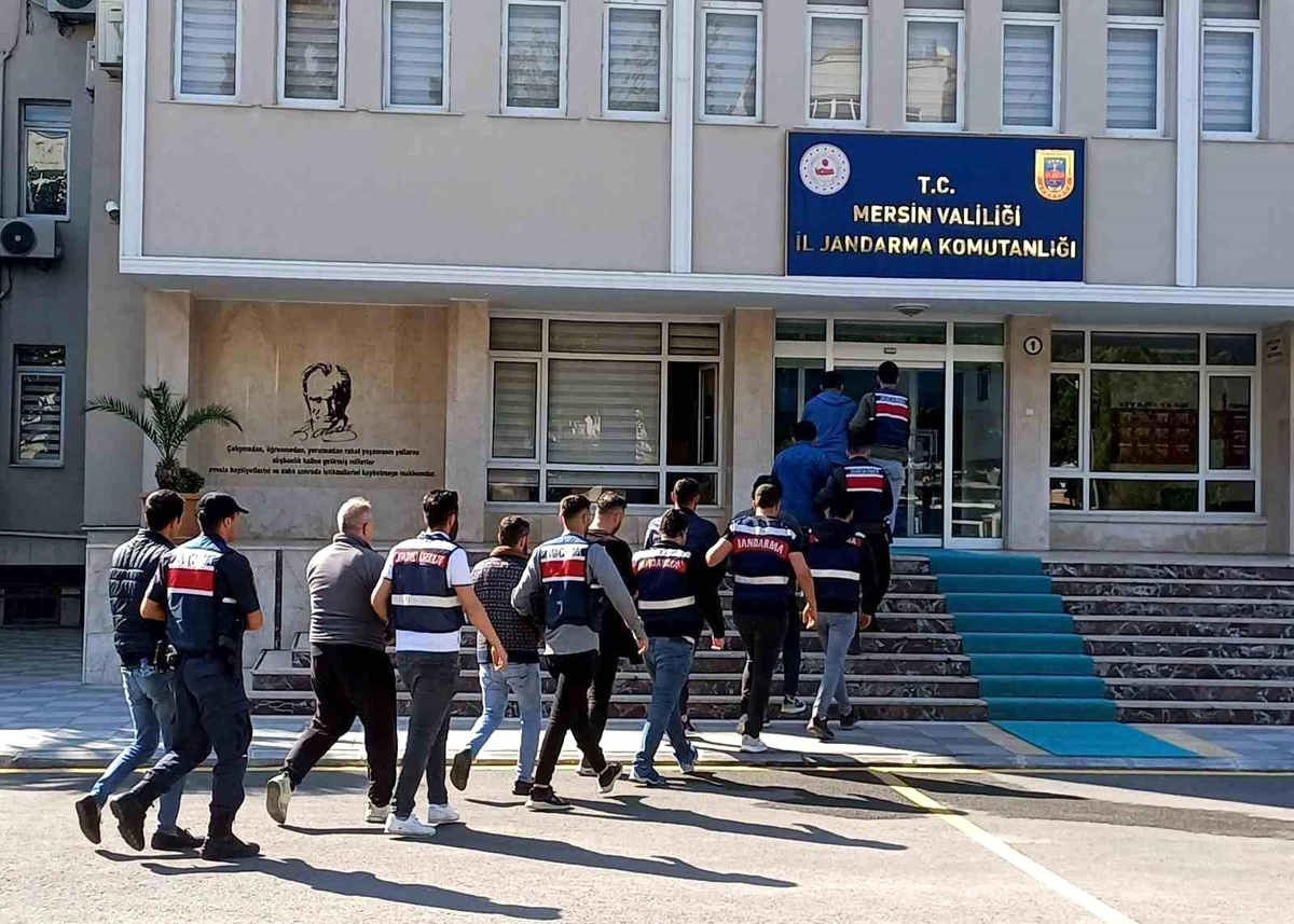 Mersin\'de Yasa Dışı Bahis Operasyonu: 14 Şüpheli Tutuklandı